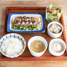 LUNCH　TIME　11：00～15：00