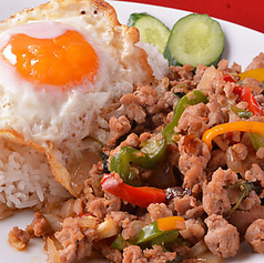 タイ料理居酒屋 バンメーの特集写真