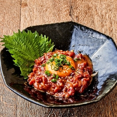馬肉ユッケ