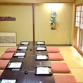京間8畳の個室が2座敷有。記念日や顔合わせ、ご法事、接待にもお使い頂けます。完全個室、換気機能有り。店内 従事者は定期的に口内除菌、マスク使用。