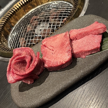 焼肉つか本のおすすめ料理1