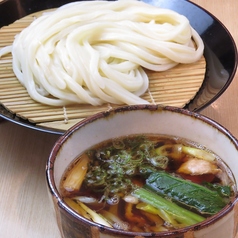 肉汁うどん 肉汁の旨みが広がるスープ