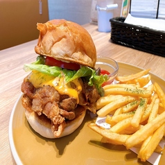 ハッピーチキンバーガー（ポテト&ドリンク付）