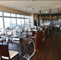 広々空間で安心してお食事をお楽しみ頂けます。