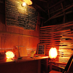 非日常的なエキゾチックな空間は、デートなどの特別な人とのお食事にも大人数での宴会にも最適です♪