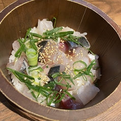 おひつでバラちらし