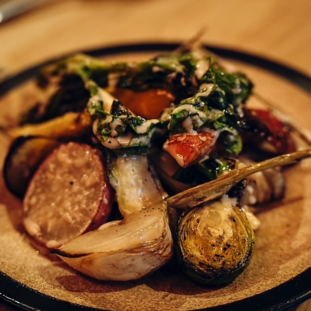 厳選の自然派ワインと当店オリジナルのビストロ料理のマリアージュをお楽しみください◎