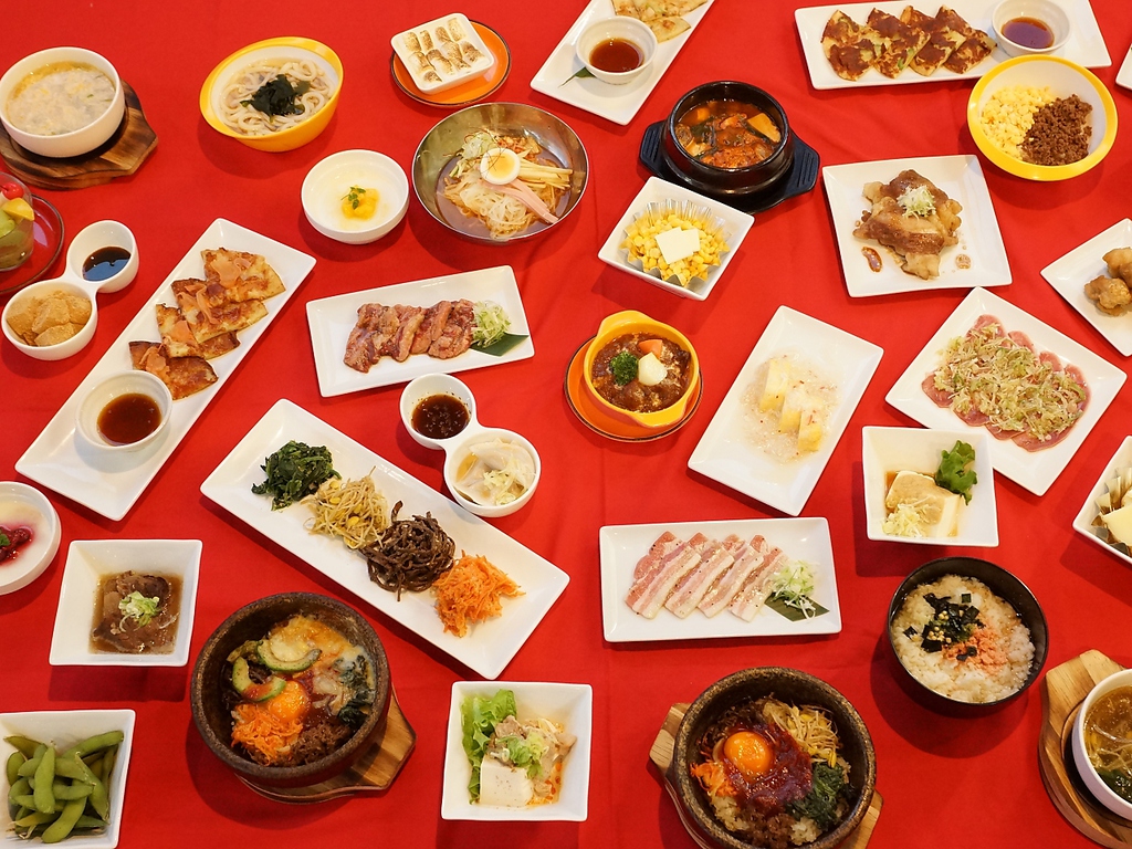 サラダバーや手作りサイドメニューも食放！良いお肉をリーズナブルに楽しんでほしいを実現！