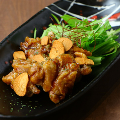 やみつき　にんにく醤油チキン～韓国マヌルカンケジャン～