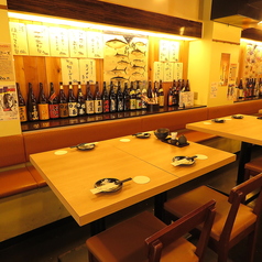 最大4名程座れるボックス席