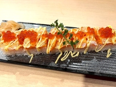 当店名物!!「青森サーモン」の炙り押し寿司
