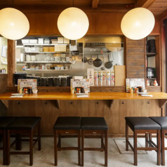 お得な飲み放題付コースは2H飲放付きでご用意しております。お気軽にお問い合わせください。全席喫煙可能