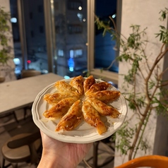 クリスピー餃子 ビストロ enen エンエンのおすすめ料理1