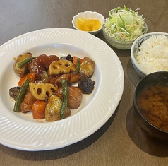 鳥と野菜の黒酢定食