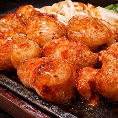 黒毛和牛もつ焼き