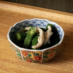 オクラと蒸し鶏の柚子胡椒和え