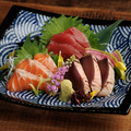 料理メニュー写真&nbsp;まずは盛り合わせ！本日の鮮魚3種盛り