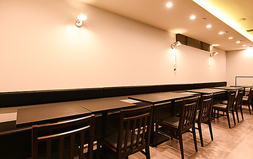 お好み焼き のろ 赤坂一ツ木通り店の雰囲気1