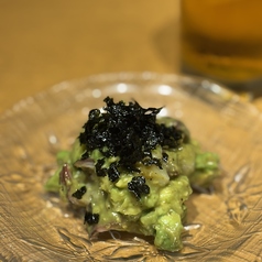 タコとアボカドのわさびタルタル