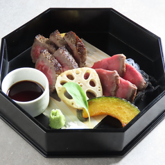 雪室熟成国産牛のたたき(100g)　ポン酢添え