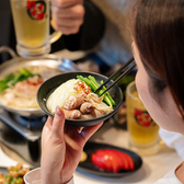 この時期に嬉しいもつ鍋からステーキ丼やチャーハン、刺身、揚げ物、おつまみ等！なんでも食べ放題！！