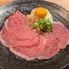 トモサンカクのねぎたまユッケ