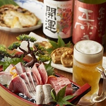 コースには飲み放題が付いています！単品飲み放題もございますので、宴会・飲み会にぜひ！