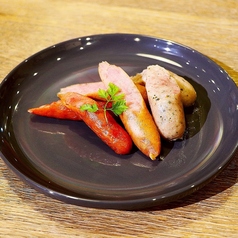 ソーセージ3種盛り合わせ