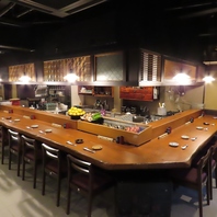 開放感のあるカウンター席です。