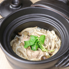 釜飯　大摩桜鶏と茸