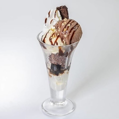 チョコレートパフェ