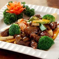 牛肉の黒コショウ炒め