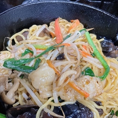 香港風ホルモン焼きソバ