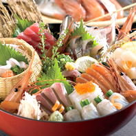 毎日仕入れの新鮮魚介とお酒を堪能◎