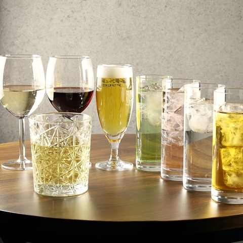 祇園のメインストリートのど真ん中！リーズナブルで気軽に立ち寄れるバー♪