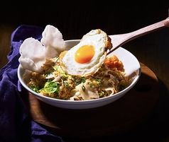 豚肉のピリ辛レタスチャーハン(2辛)