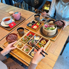 おぼん食堂16 大阪高島屋店の特集写真