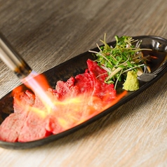 国産牛の炙りカルパッチョ