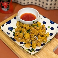 バター風味の鶏軟骨フライ
