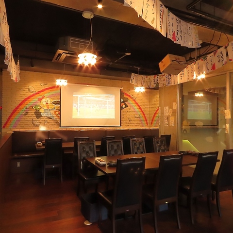 イタリアンも炉端も楽しめる新感覚横丁！昼飲み・ランチ・女子会・記念日等に◎