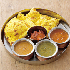 トリプルカレーセット　（ドリンク付き）