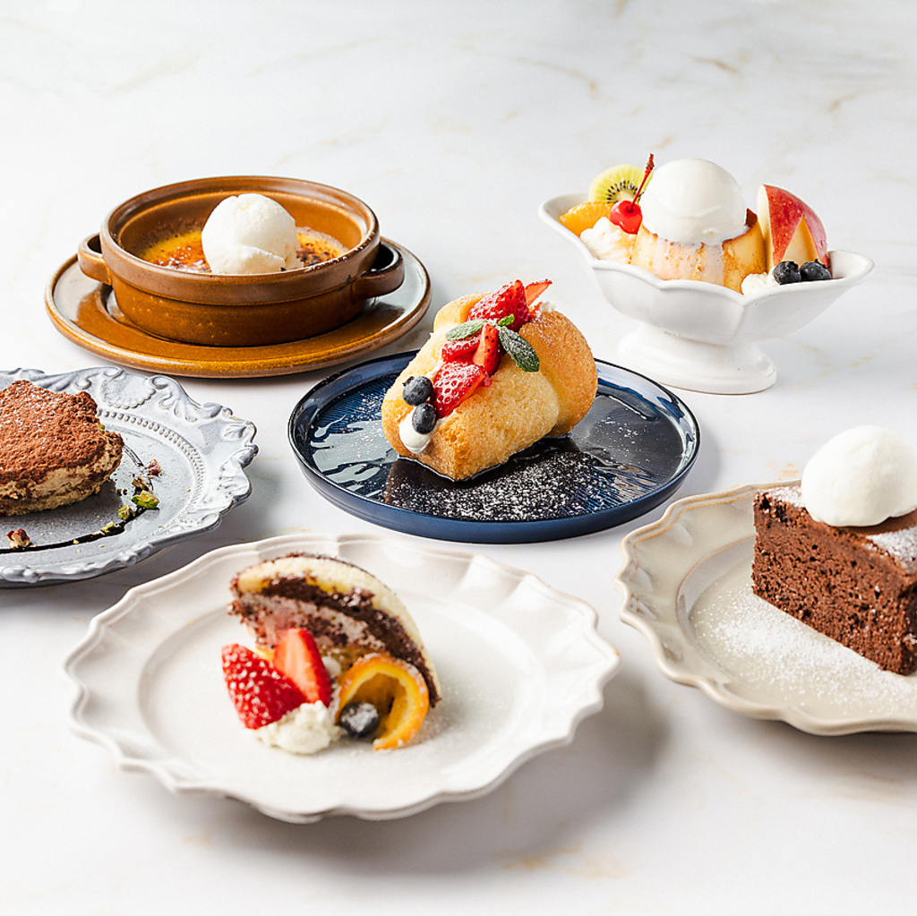 ティラミスやプリンアラモードなど、お料理の〆やカフェ利用にぴったりのスイーツもございます！