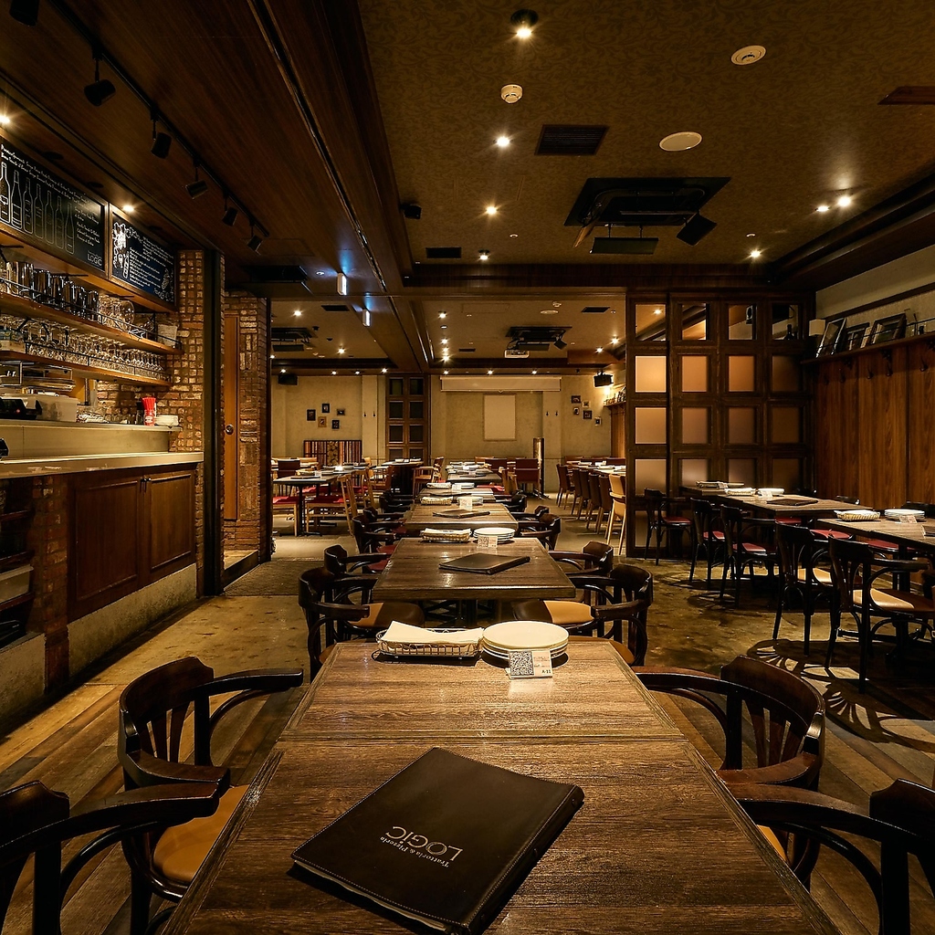 会社宴会や同窓会、ウェディングなど各種パーティーを承ります。フロア貸切も◎最大130名様もOK!