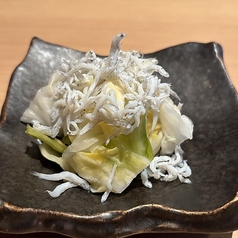釜揚げしらすのせ!昆布がりきゃべつ