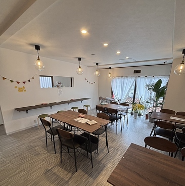 カフェ&居酒屋 紬 tsumugiの雰囲気1