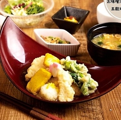 【健康バランス定食】もっちり京生麩と季節野菜と白身魚の柚子揚げだし