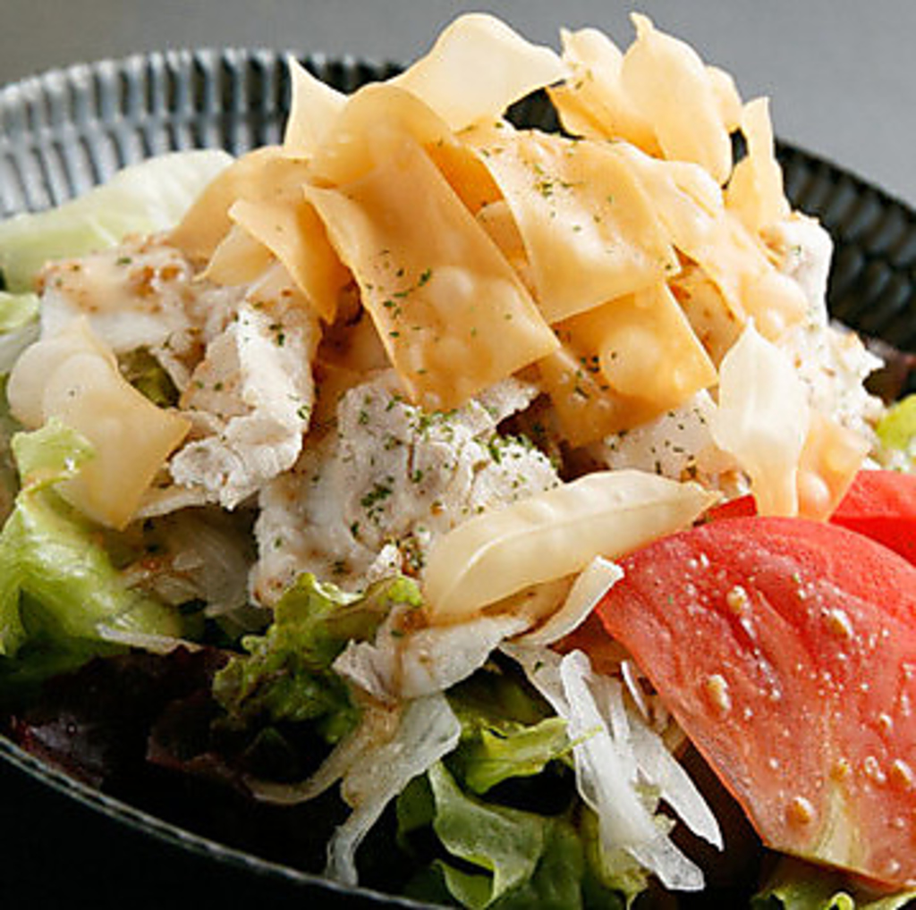 新鮮な野菜や海鮮・お肉をふんだんに活かしたお料理をリーズナブルに提供！多彩な料理の数々をぜひ