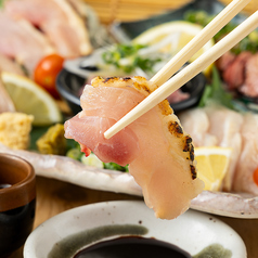 鮮度と旨味が抜群!こだわりの鶏のお造り