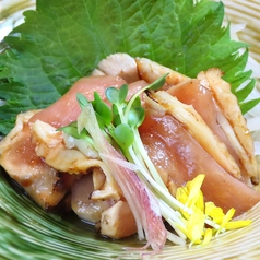 地頭鶏のユッケ