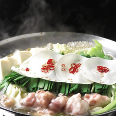 博多もつ鍋×焼き鳥 無制限 食べ飲み放題 早川　天神店【全席喫煙可能×半個室有り】の写真2